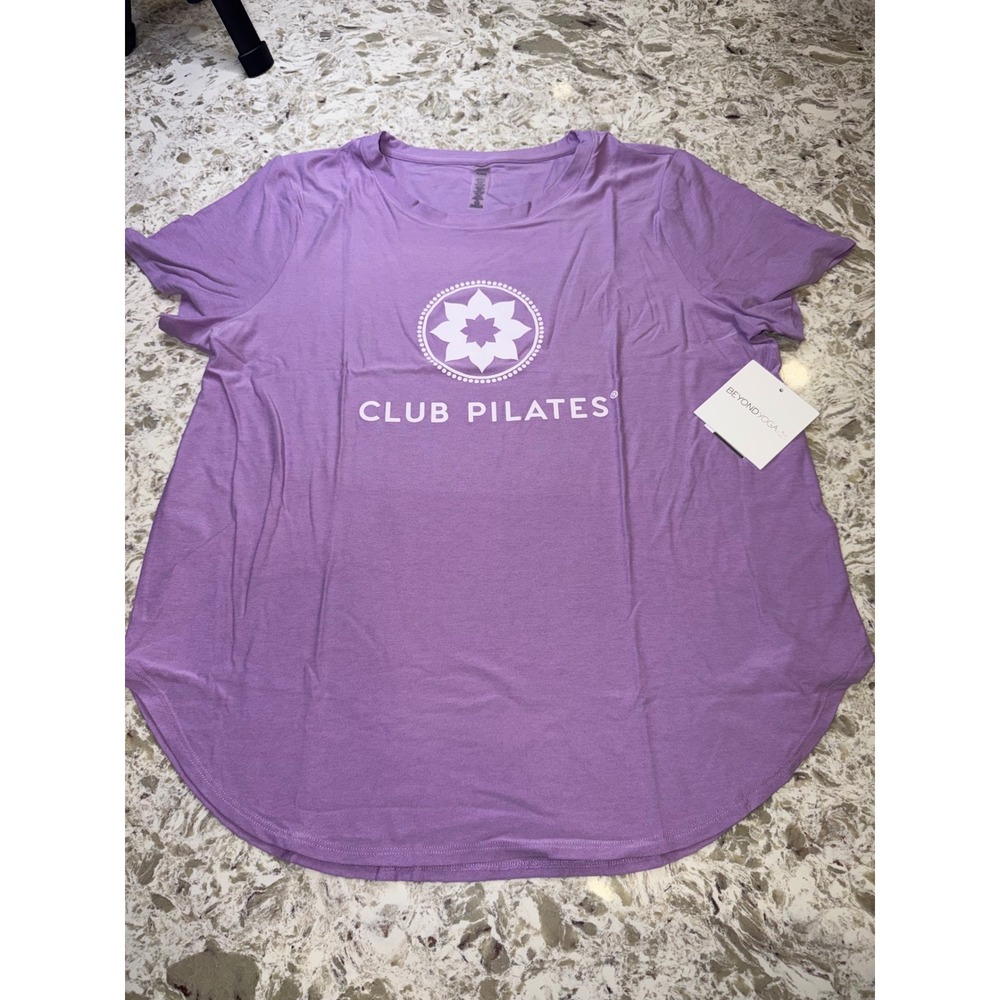 Beyond Yoga Club Pilates Graphic T-Shirt Purple Short Sleeve Curved Herm Size Xl